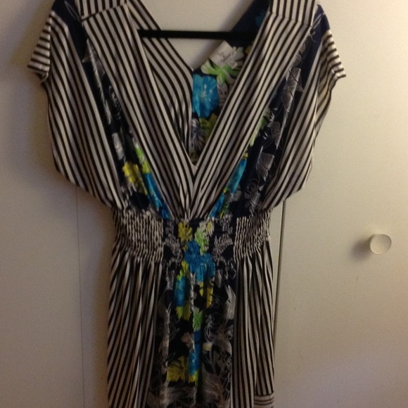 Cute summer dress!