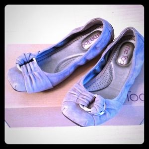 Me Too suede ballerina flats Sz 5 1/2