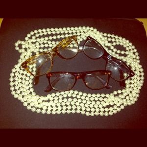 Hipster eye glasses (non-prescription)