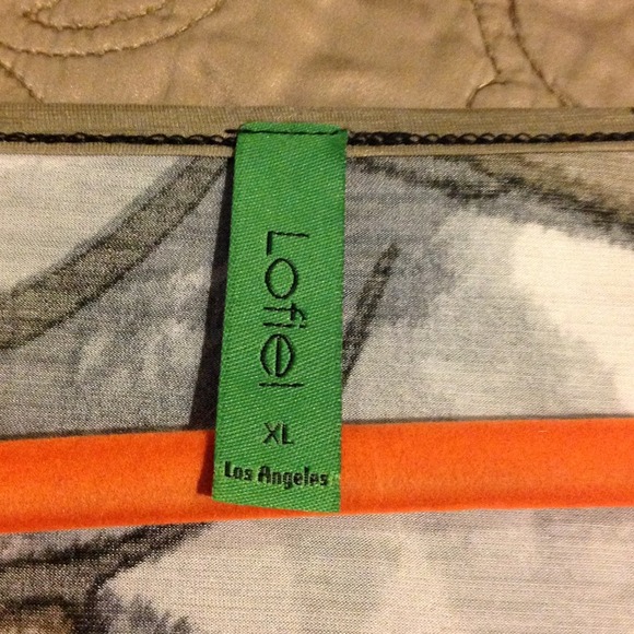 Dress - Picture 3 of 3