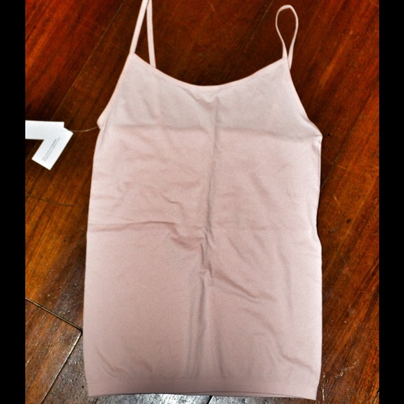 Arden B. BRAND NEW Cami