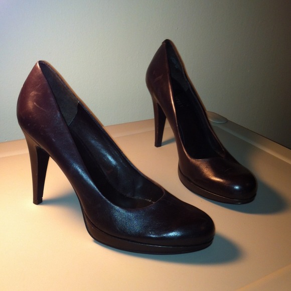 💋SOLD!💋 Nine West brown classic pumps 9