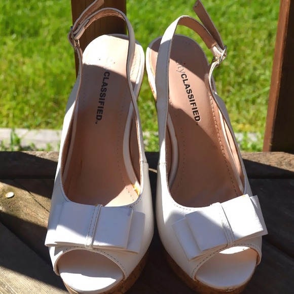 White Sling Back Bow Cork Wedge