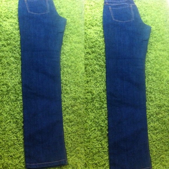 Jeans - Picture 4 of 4