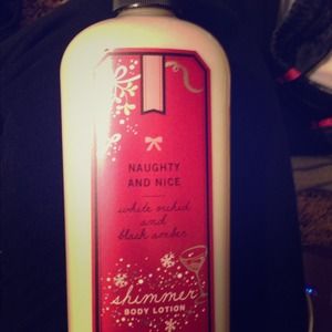 ❌SOLD IN BUNDLE ❌VS Naughty & Nice Scented Lotion