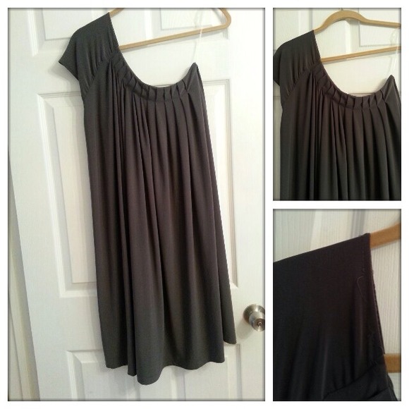 SOLD in Bundle!!! One Shoulder Pleated Swing Dress - Picture 1 of 1
