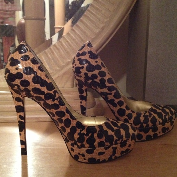 SOLD!! Brand New! BeBe Leopard Pumps