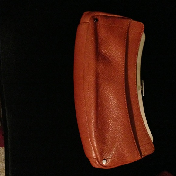 Auth Charles David Clutch-Brand New, Never used.👌 - Picture 2 of 3