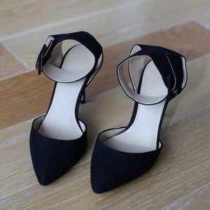 Zara Black Ankle Strap Heels SZ 7.5