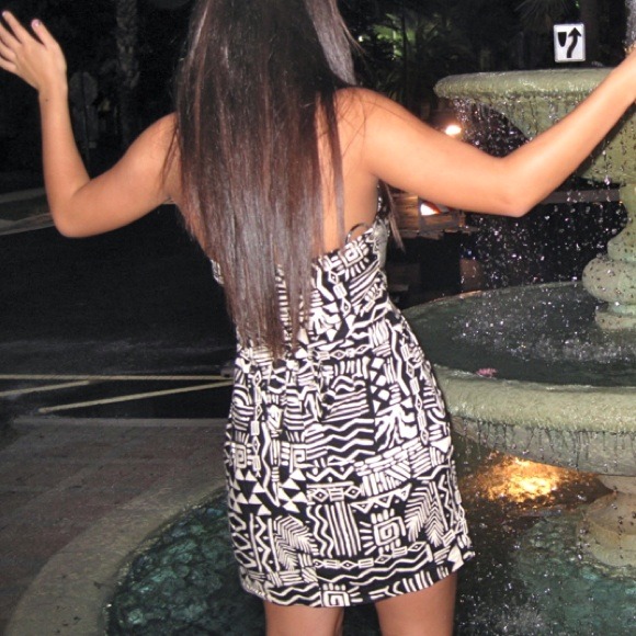 Tribal Pattern Dress 👗 - Picture 3 of 3
