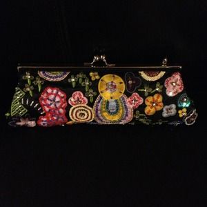 Colorful Sequined Evening Bag 🌸