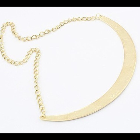 🚫SOLD🚫BEAUTIFUL GOLD PLATED SHORT NECKLACE - Picture 3 of 3