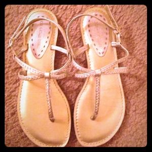Gold Gianni Bini sandals. Size 7.5-8