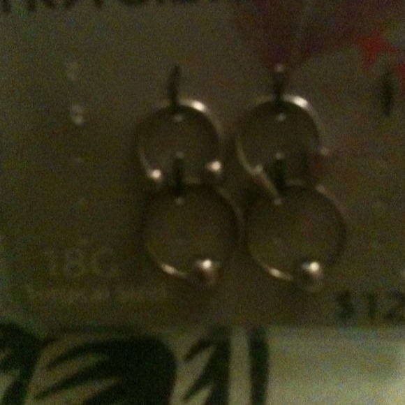 Bundle - Picture 2 of 2