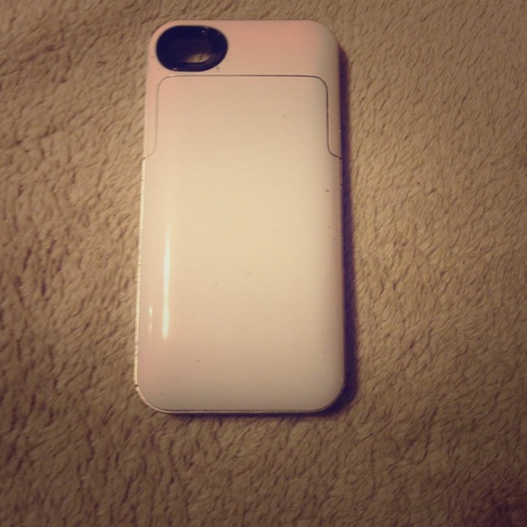 iPhone 4/4s charger case