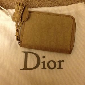Dior logo beige small wallet