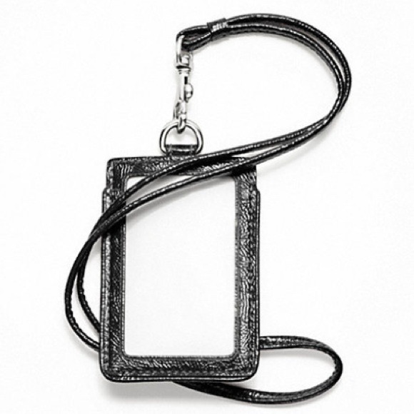 💞Authentic Coach Sig Lanyard Badge or ID Holder💞 - Picture 2 of 4