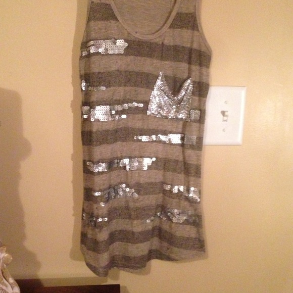 πHOST PICKπMiss Me tank - Picture 3 of 4
