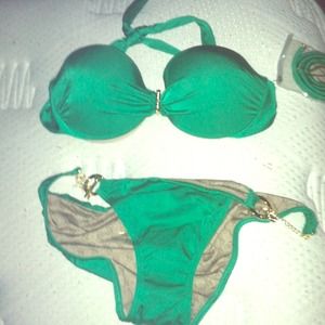 VS bikini in emerald green
