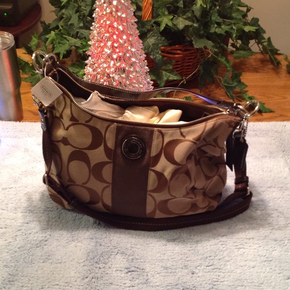 Combination Coach Signature Stripe ConvertibleHobo