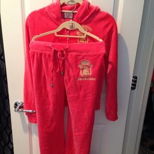 Inspired velour juicy track suit (hold)