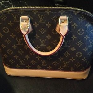 Louis Vuitton Alma