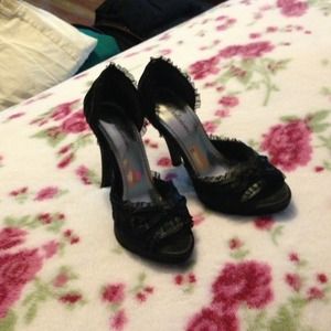 Black high heals great condition never worn