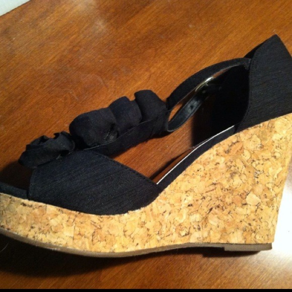 Steve Madden wedges. - Picture 2 of 4