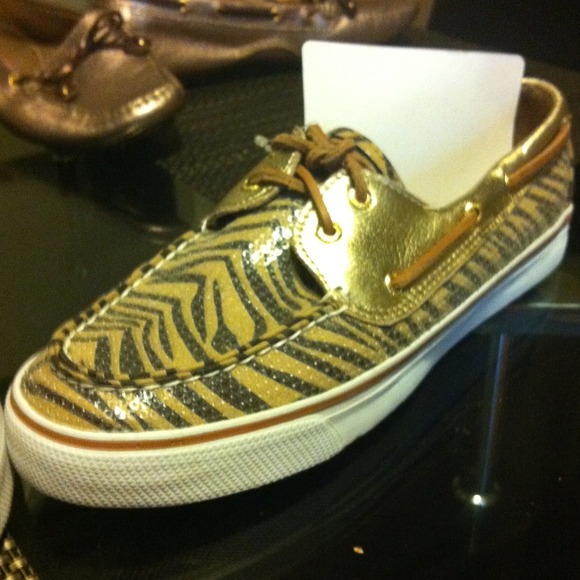 Sperry Shoes - Sperry Bahamas 2 eye boat sneakers