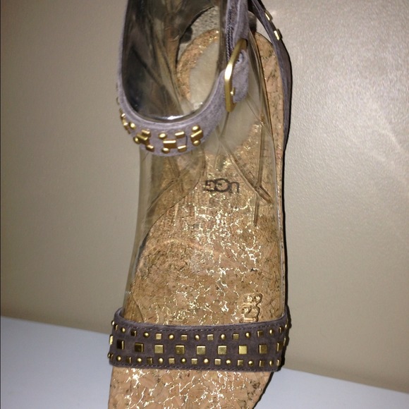 ⚡⚡SOLD⚡⚡UGG JIANNA sandal women's size 9 NIB