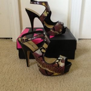 Michael Antonio peeptoe pumps- GORGEOUS SHOES