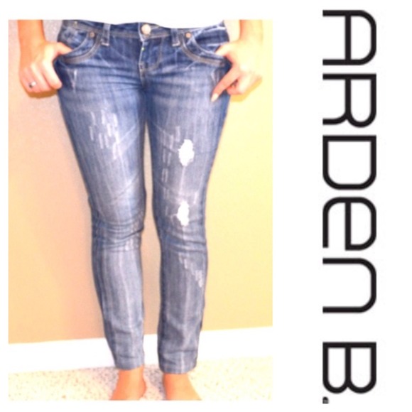 😃Arden B jeans size 0