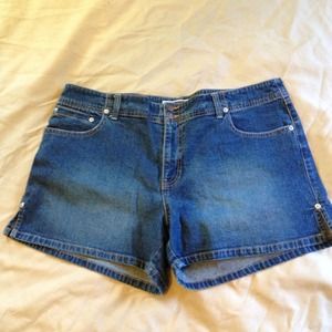 Denim shorts hold for Aganchenta!!
