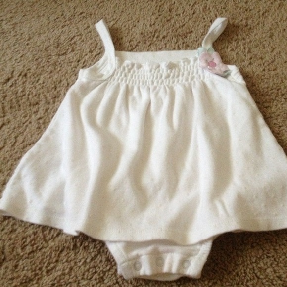 Baby girl white dress