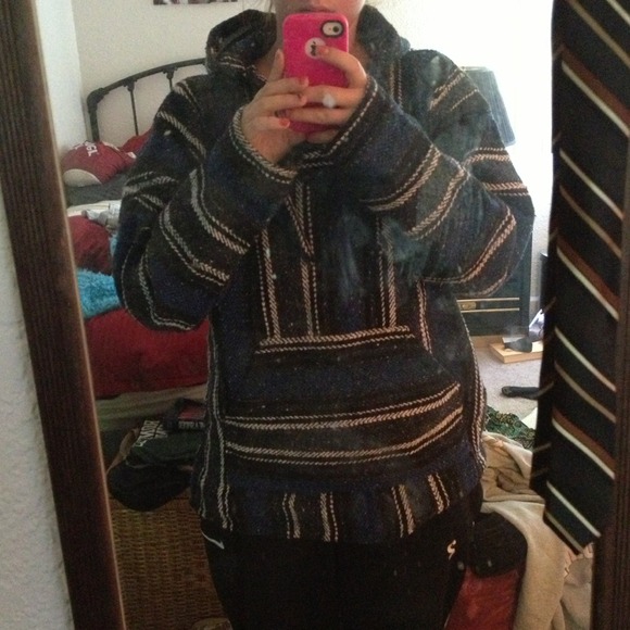 TRADED!!!!!❤❤🚫🚫🚫🚫Baja hoodie!