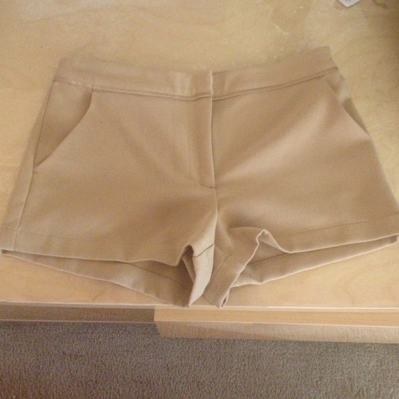 Sold 🎀 ON SALE!! *Never Worn* Beige Shorts