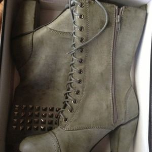 Brand new! Bucco green studded combat heel boots