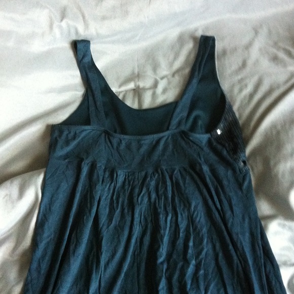 Sequined top - Picture 2 of 3
