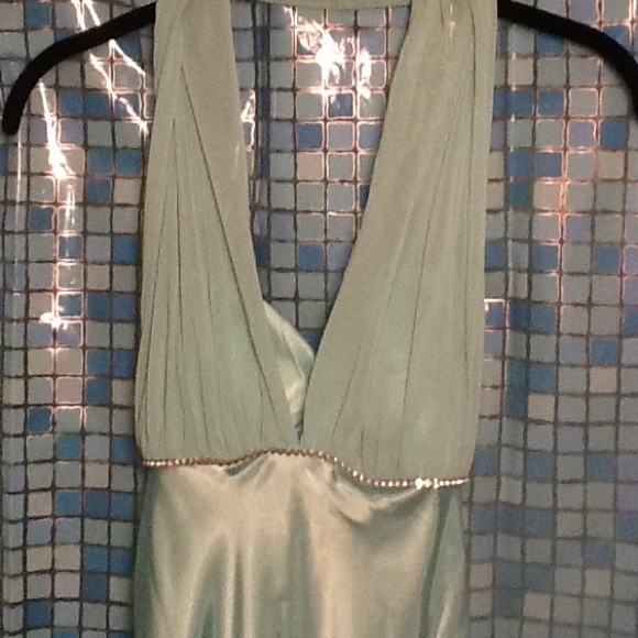 Beautiful floor length dress.