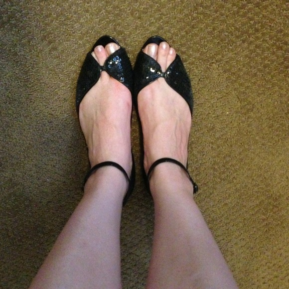Carlos Santana ankle-strap flats