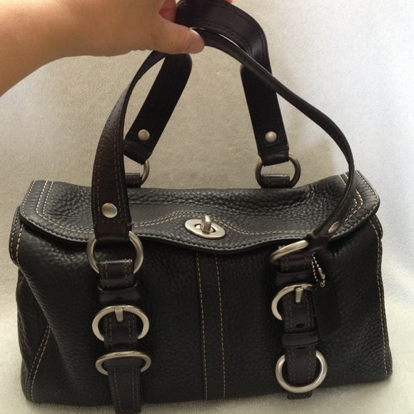Authentic Coach Barrel Bag