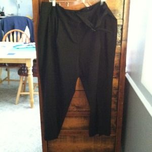 Black capris with two top bundle by worthington