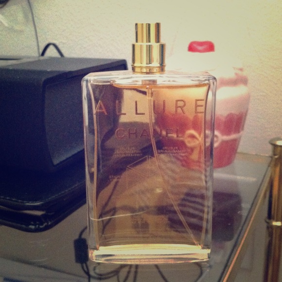 Authentic Allure Chanel parfum. 👑