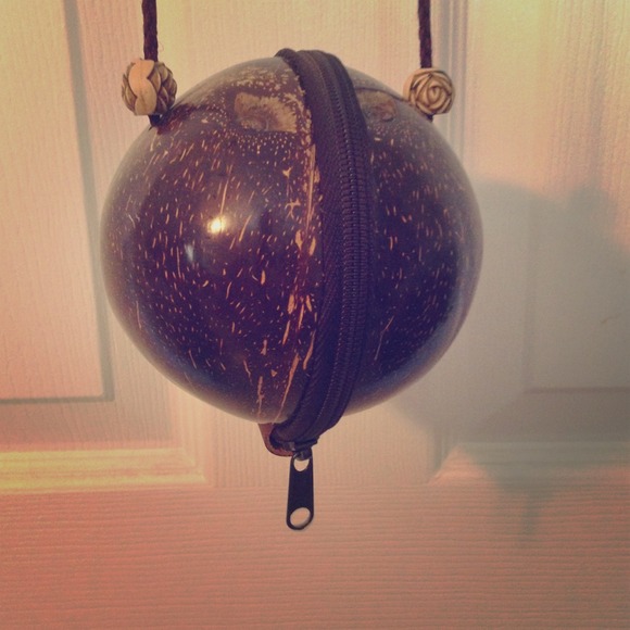 Coconut Purse