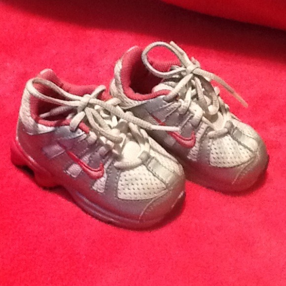 Toddlers Nike air max sneakers