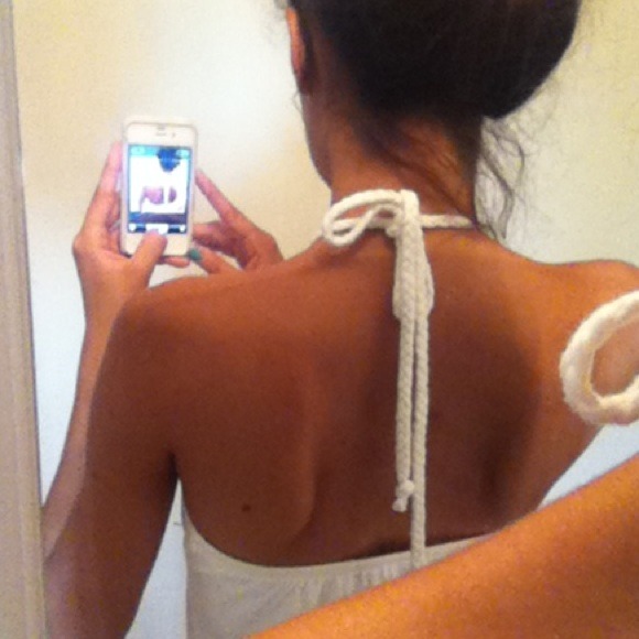 Tie-Back Top - Picture 2 of 4