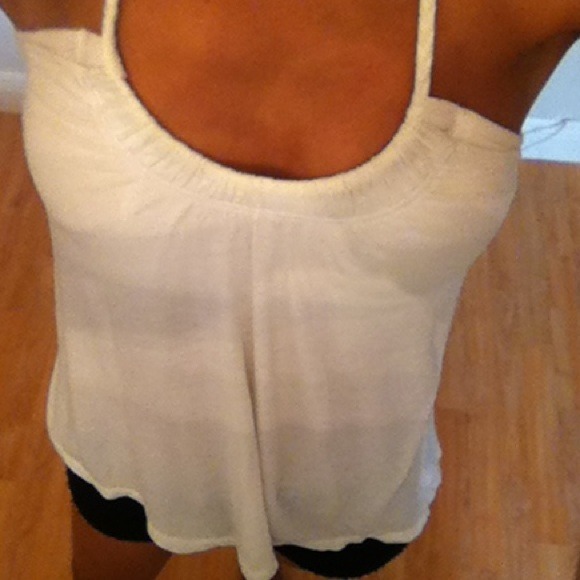 Tie-Back Top - Picture 3 of 4