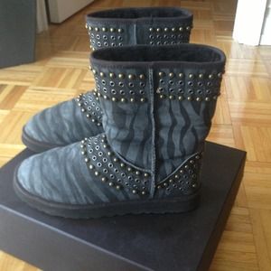 🚨ON HOLD 🚨 Ugg Australia x Jimmy Choo boots