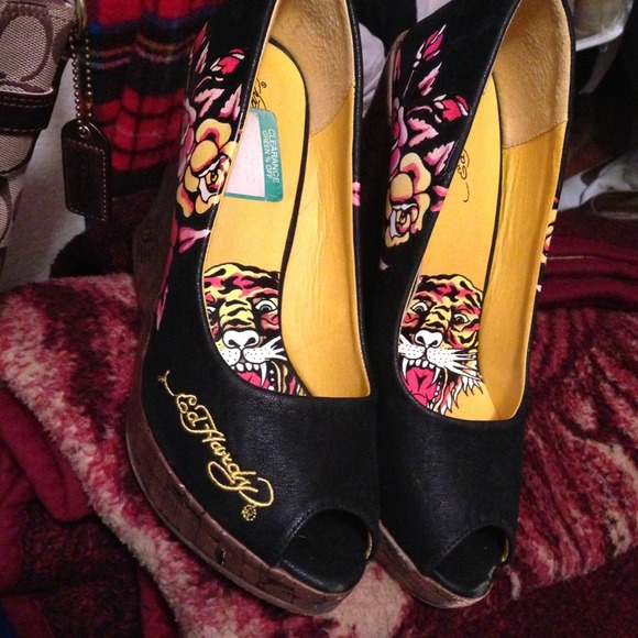 Ed hardy shoe
