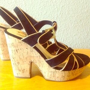 On hold claudlbc Brand new Dolce Vita